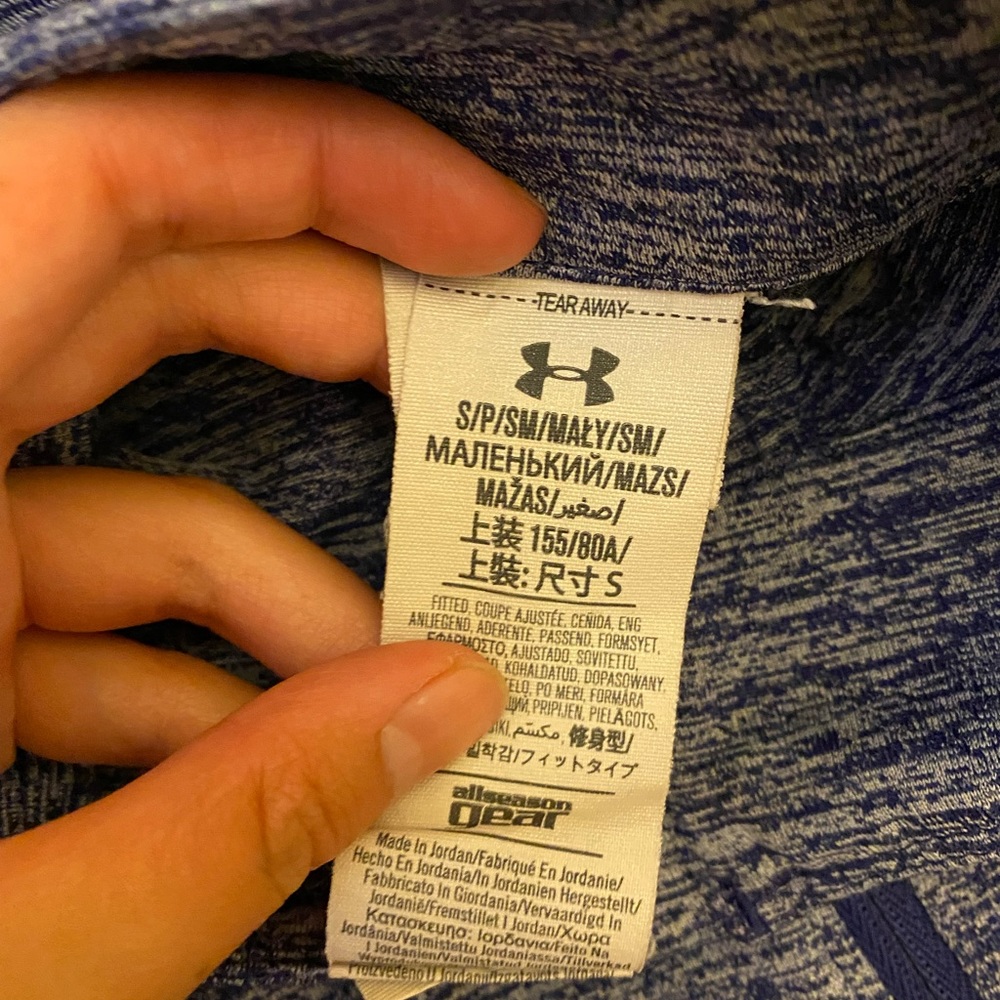 Quarter zip - Picture 2 of 4